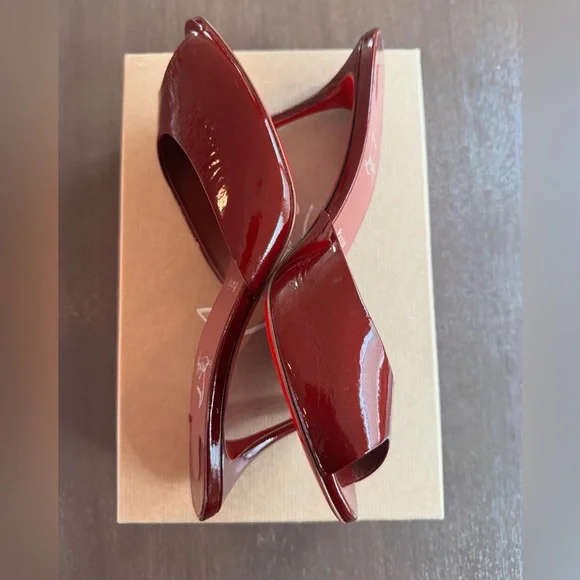 Christian Louboutin Me Dolly Patent Sandal - Picture 5 of 8